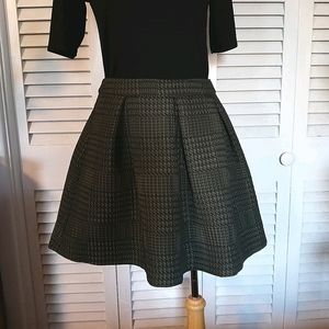 Express - Houndstooth Skirt